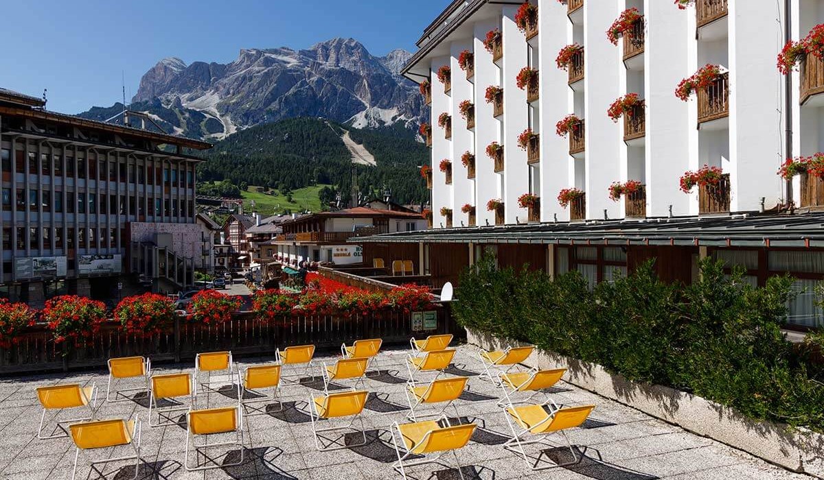 Hotel Alaska