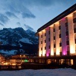 Hotel Alaska