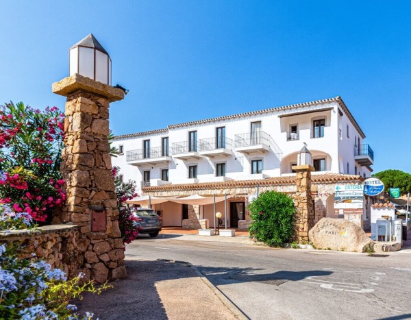 Hotel Il Faro di Molara