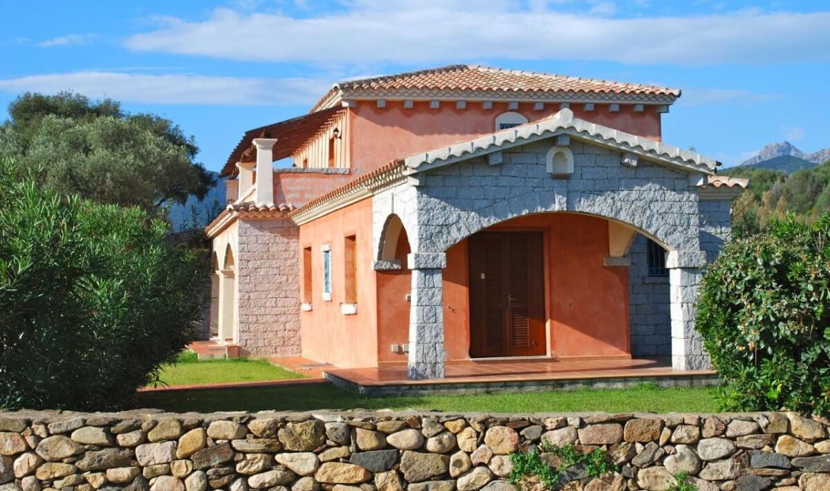 Appartamenti Vecchio Stazzo - Appartamenti San Teodoro soluzione con patio attrezzato all'ingresso