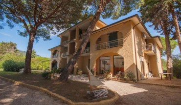 Residence Golfo della Lacona