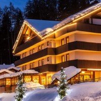 Luna Wellness Hotel