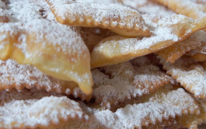 Chiacchiere di Carnevale a Ischia