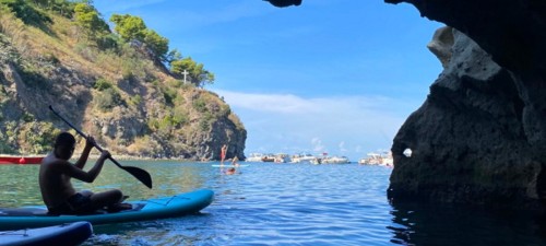 Baia di Varulo a Ischia