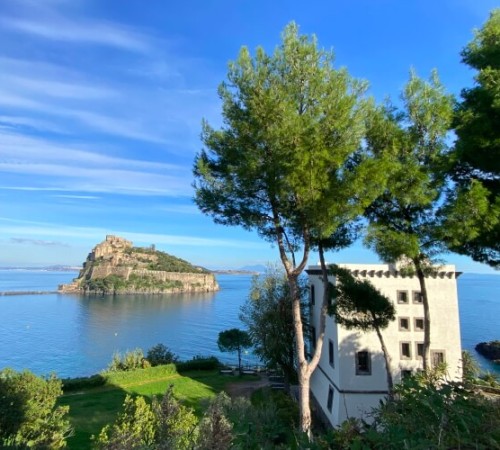Torre di Guevara e Castello Aragonese a Ischia