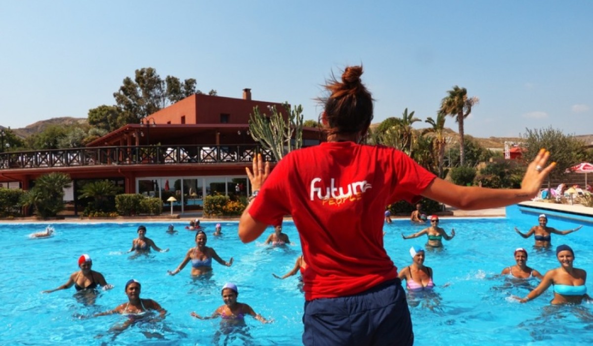 Futura Club Casarossa Residence - Intrattenimento in piscina Casarossa Residence