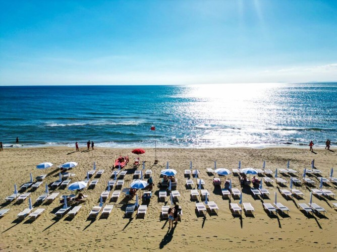 Futura Club Acqua di Venere - Spiaggia privata Villaggio Acqua di Venere