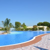 Piscina e solarium