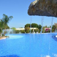 Dettaglio cascate piscina