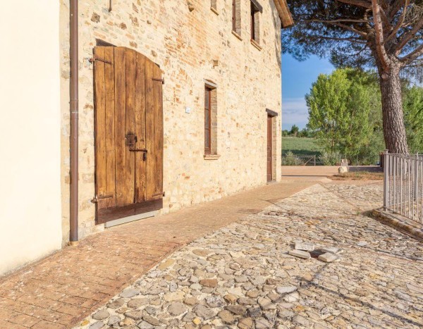 Borgo Pulciano Agriturismo & Resort