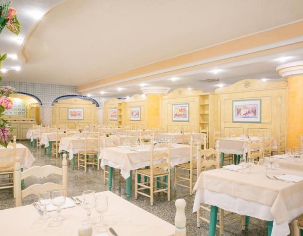 Club Hotel Marina Beach