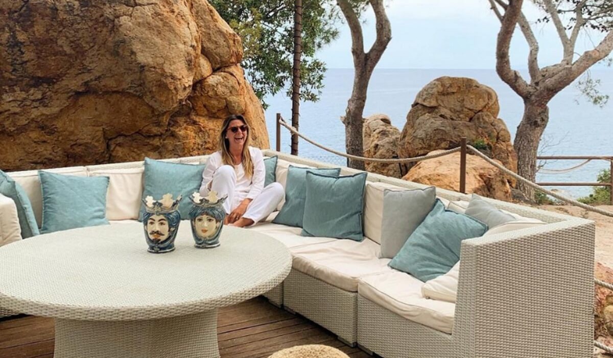 Mangia's Pollina Resort - terrazza con divanetti