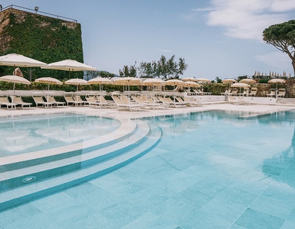 Mangia's Pollina Resort