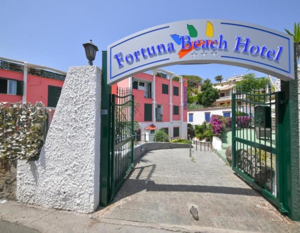 Hotel Fortuna Beach