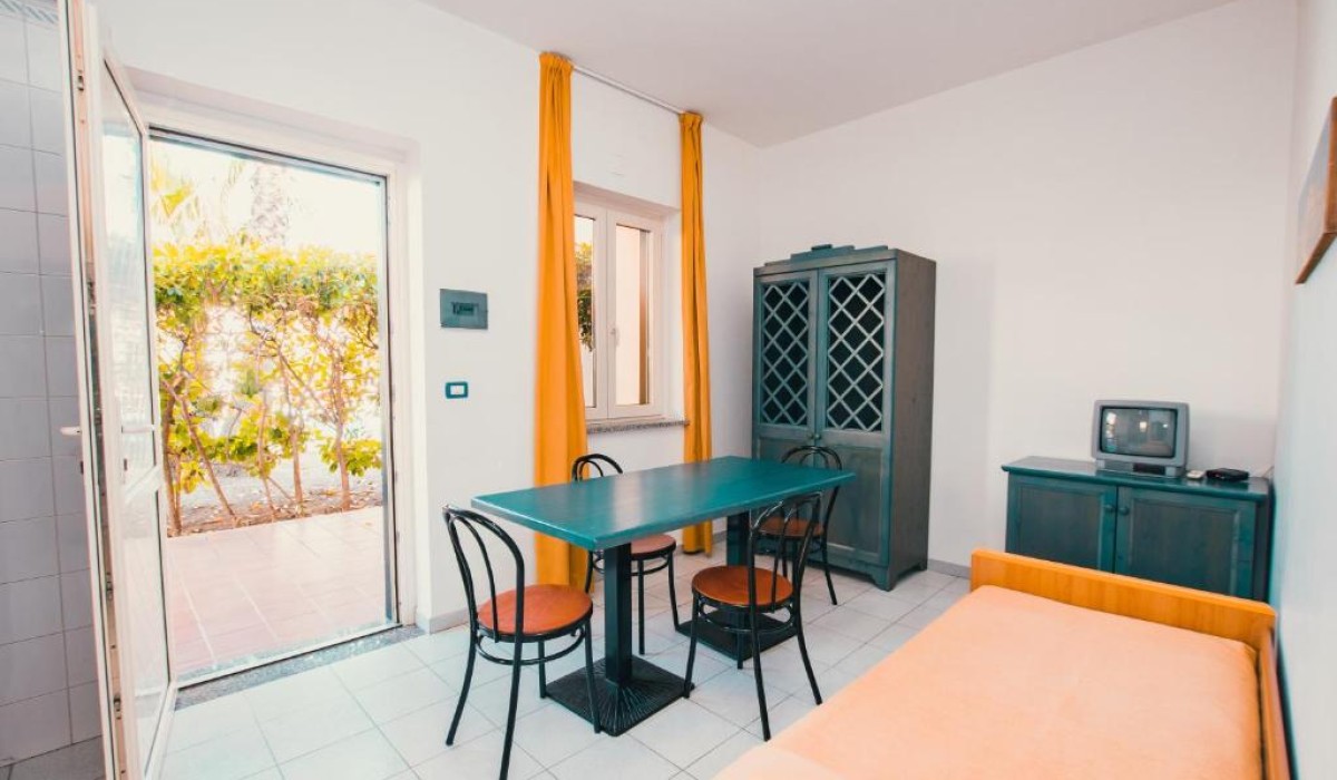 Apulia Hotel Corigliano Calabro