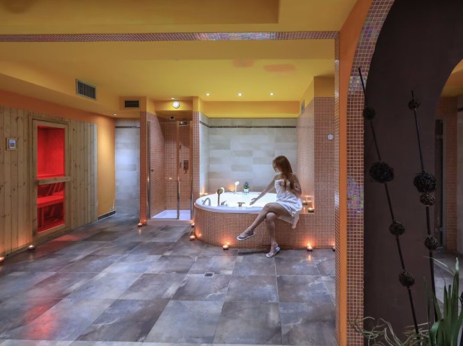 Palace Resort Pontedilegno - Percorso Spa con idromassaggi jacuzzi della relasksasi