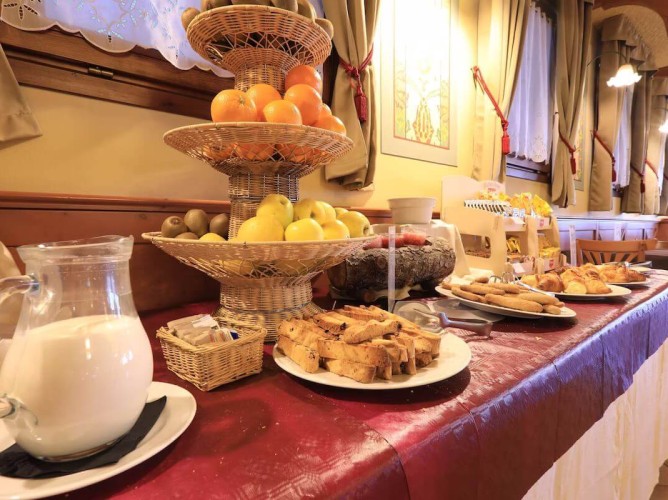 Palace Resort Pontedilegno - Dettagli della ricca colazione