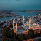 Veduta aerea della Moschea di Solimano con il Bosforo in lontananza
