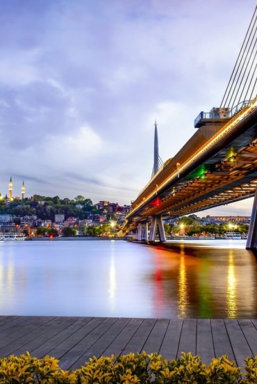 Dettagli ponte Euroasia a Istanbul