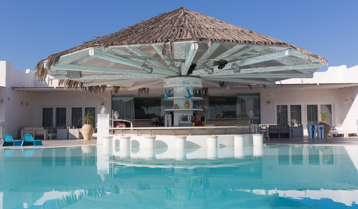 Futura Style Borgo Rio Favara Residence - Bar in piscina