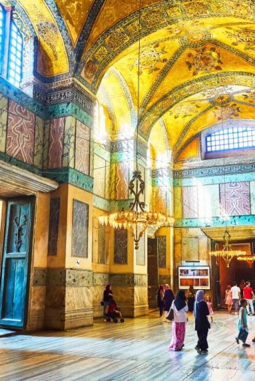 Dettagli interni arte bizantina nella Basilica di Santa Sofia a Istanbul