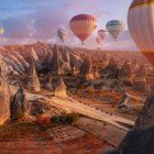 Mongolfiere in Cappadocia in autunno