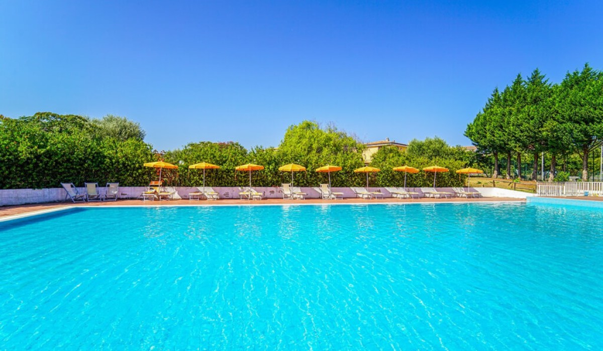 Villaggio Baia della Rocchetta - Piscina