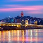 Galata bridge sul Corno d'Oro a Istanbul