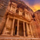 Tempio dell'antica città di Petra in Giordania patrimonio UNESCO