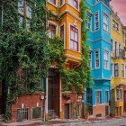 Tipiche case turche nello storico quartiere di Balat a Istanbul
