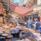 Mercato di spezie e verdure nel centro di Amman