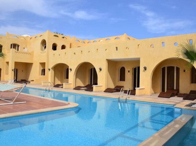 Romance Regency Club - Immagine 3