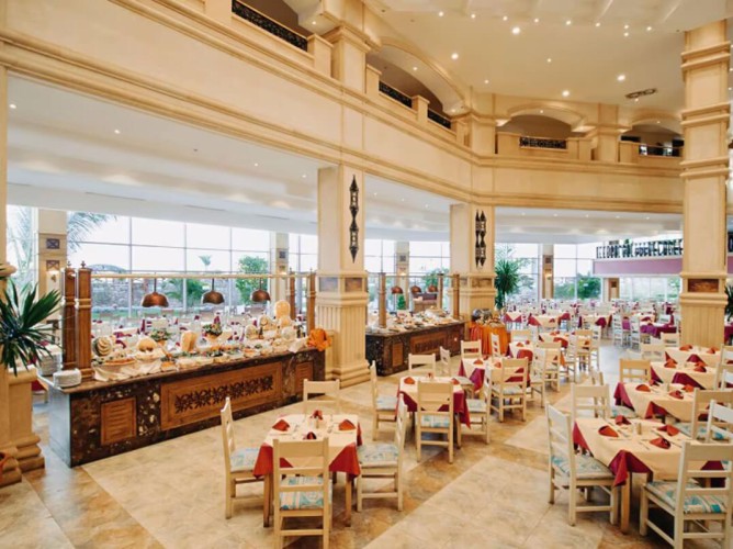Queen Sharm Resort - Queen Sharm Resort sala ristorante con dettagli del servizio a buffet