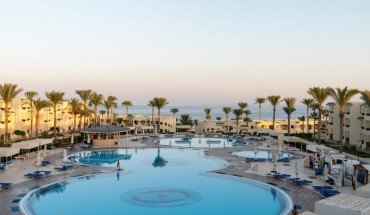 Grand Oasis Resort