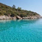Aquarium Bay dettaglio della bellezza delle acque cristalline ed incontaminate della baia, luogo ideale e consigliato per fare un indimenticabile bagno