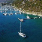Vista dall'alto del porto di Oren da cui si salperà a bordo del caicco