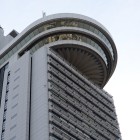 Il Bunkyo Civic Center è un grattacielo di Tokyo con una terrazza panoramica gratuita al 25° piano, da cui ammirare il Tokyo Skytree, il Monte Fuji e i grattacieli di Shinjuku.