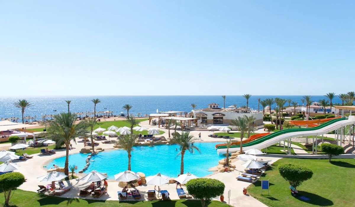 Amphoras Beach - Immagine 1