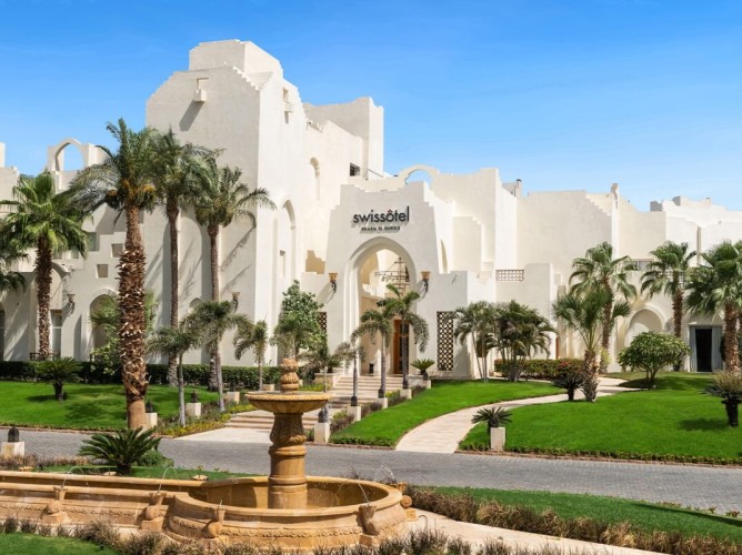 Swissôtel Sharm El Sheikh All Inclusive Collection - Swissôtel Sharm El Sheikh All Inclusive Collection è un moderno resort a più piani con design elegante, ampie aree comuni, giardini curati e piscine spettacolari per un soggiorno esclusivo.