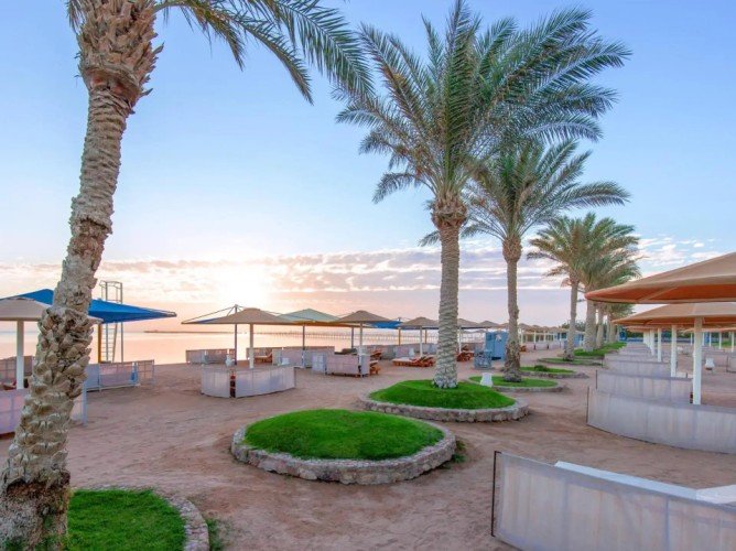 Pickalbatros Royal Moderna Sharm & Aqua Park - Immagine 9