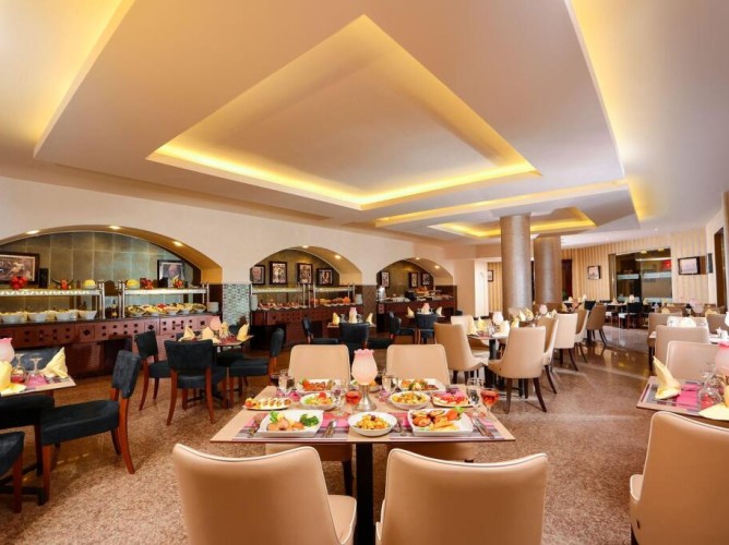 Pickalbatros Royal Moderna Sharm & Aqua Park - Immagine 5