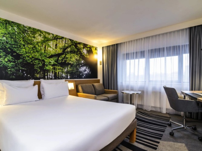 Novotel Amsterdam City - Immagine 1