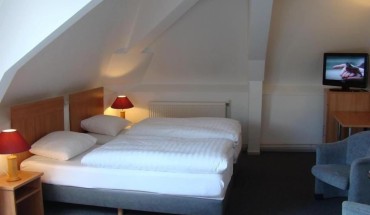 Rho Hotel