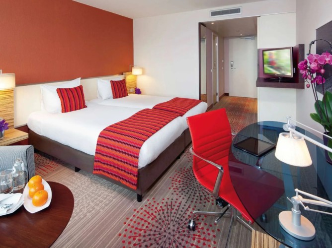 Mövenpick Hotel Amsterdam City Centre - Immagine 4