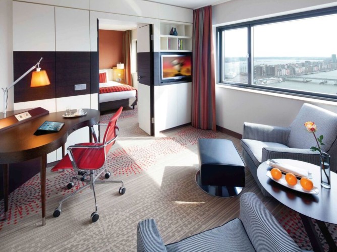 Mövenpick Hotel Amsterdam City Centre - Immagine 6