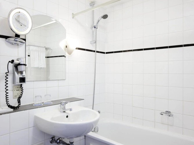 NH Amsterdam Schiller - Immagine 9