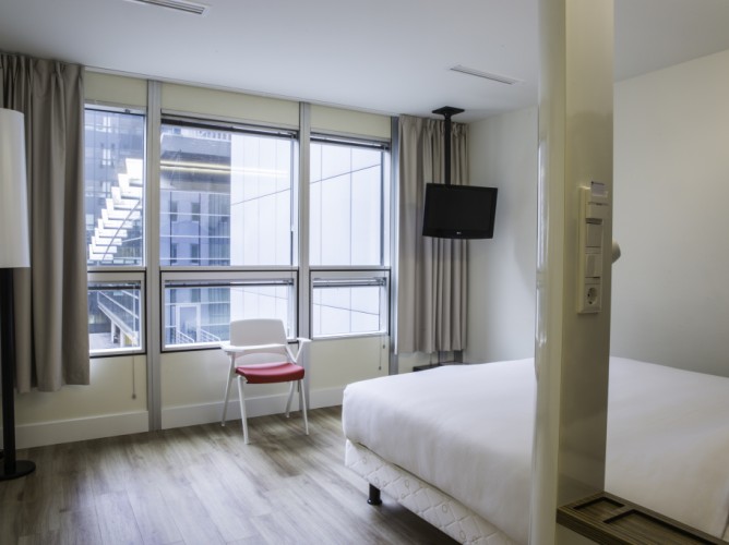 Qbic Hotel Amsterdam WTC - Immagine 1