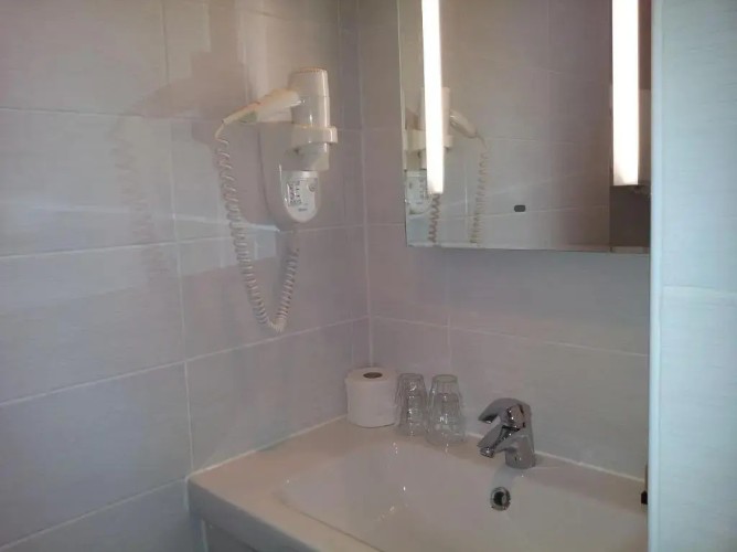 The Concert Hotel - Immagine 6