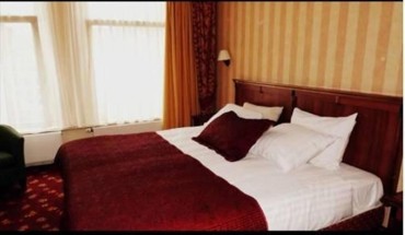 Hotel Omega