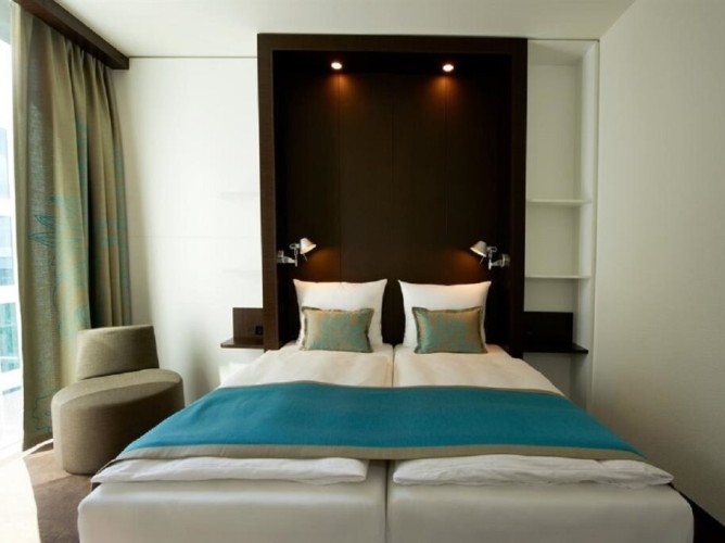 Motel One Amsterdam - Immagine 3